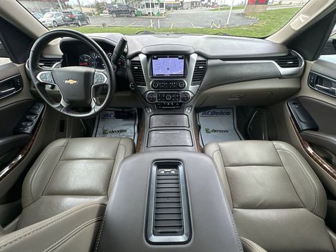 Used 2020 Chevrolet Tahoe Premier w/ Premier 6.2L Value Package image 21