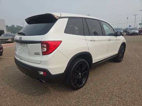 Used 2021 Honda Passport Sport image 7