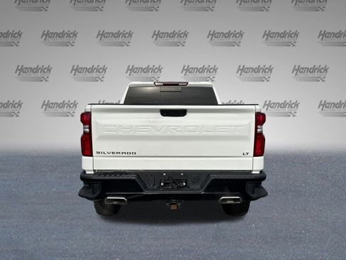 Used 2021 Chevrolet Silverado 1500 LT Trail Boss w/ Convenience Package II image 8