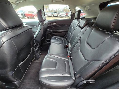 Used 2021 Ford Edge Titanium w/ Cargo Accessory Package image 27