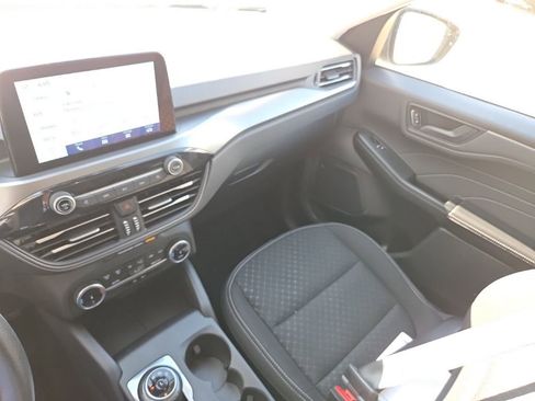 Used 2025 Ford Escape Active image 3