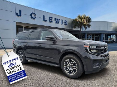 New 2025 Ford Expedition Max Active image 1