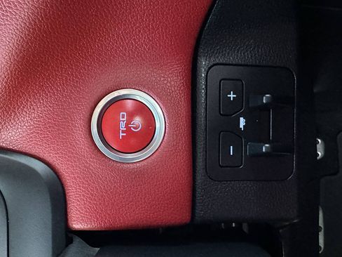 Used 2023 Toyota Sequoia TRD Pro AWD/4WD image 43