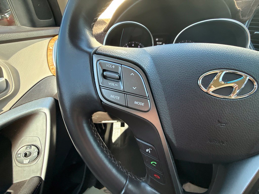 Used 2016 Hyundai Santa Fe Sport 2.0T AWD/4WD image 22