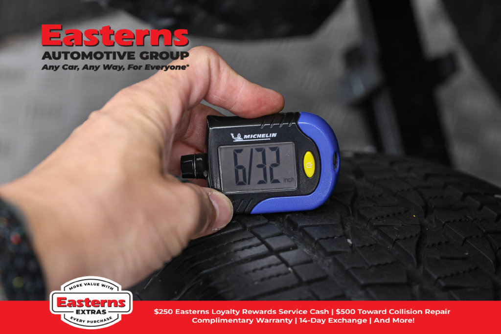 Used 2025 Toyota Tacoma SR RWD image 26