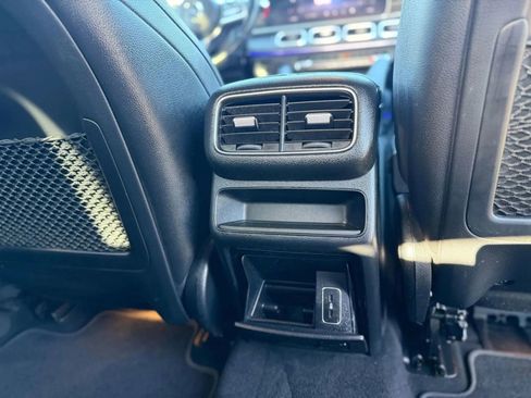 Used 2020 Mercedes-Benz GLE 350 4MATIC image 22