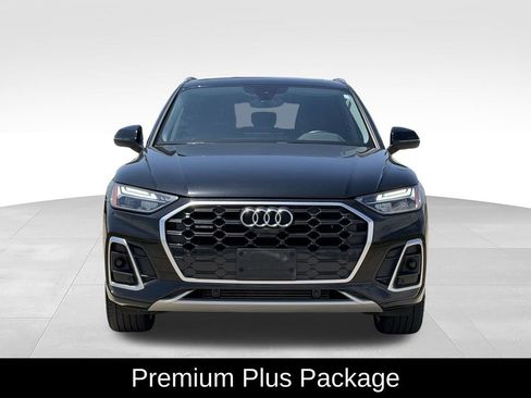 Used 2022 Audi Q5 2.0T Premium Plus w/ Premium Plus Package AWD/4WD image 3