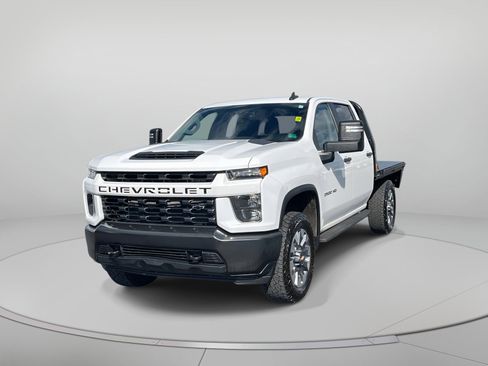 Used 2023 Chevrolet Silverado 2500 Custom w/ Custom Value Package image 8