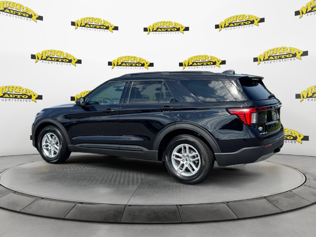 New 2026 Ford Explorer Active w/ Active Comfort Package RWD image 3