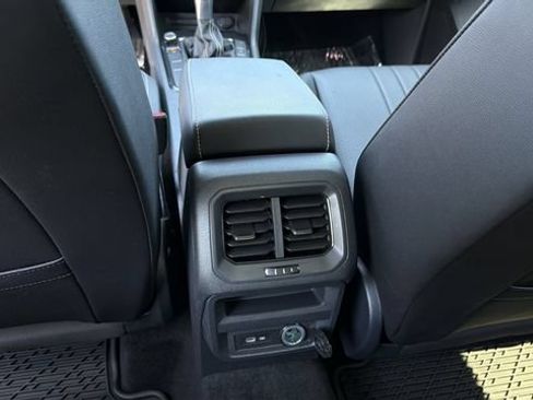 Used 2023 Volkswagen Tiguan SE R-Line FWD image 16