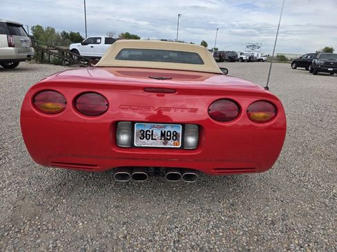 Used 1998 Chevrolet Corvette Convertible image 6