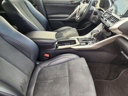 Used 2024 Mitsubishi Eclipse Cross SE image 15