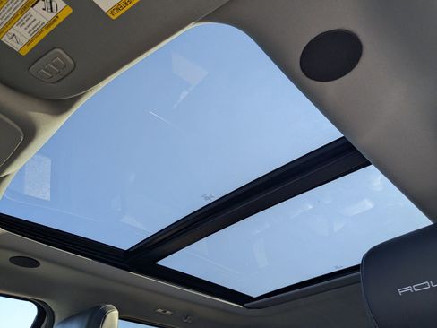 New 2026 Ford F250 Lariat w/ Black Appearance Package image 23