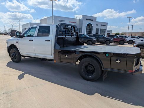 New 2026 RAM 3500 Tradesman AWD/4WD image 6