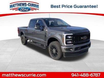 New 2025 Ford F250 Lariat w/ Black Appearance Package