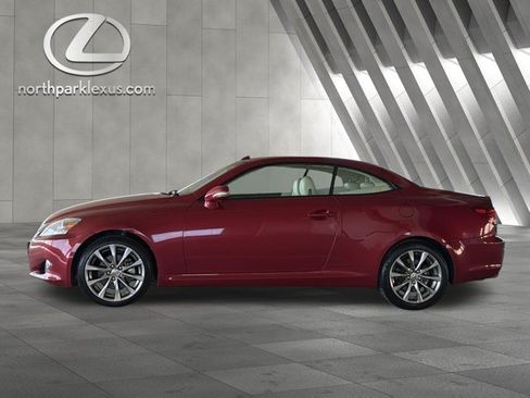 Used 2014 Lexus IS 250C w/ Navigation System Package RWD image 1