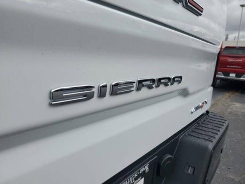 New 2026 GMC Sierra 1500 AT4X image 5