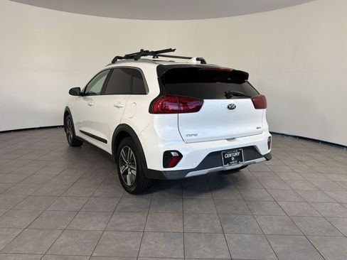 Used 2020 Kia Niro EX FWD image 3