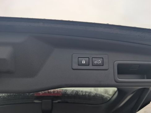 Certified 2026 Subaru Outback Touring image 36