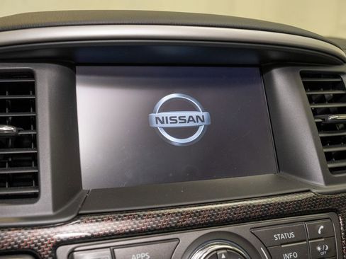 Certified 2020 Nissan Pathfinder SL image 14
