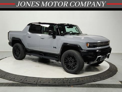 New 2026 GMC Hummer EV 4x4 Crew Cab w/ LPO, Dark Essentials Package image 1