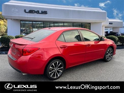 Used 2019 Toyota Corolla XSE image 5