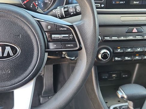 Used 2020 Kia Sportage LX FWD image 16