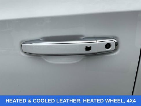 Used 2024 Chevrolet Tahoe Premier image 14