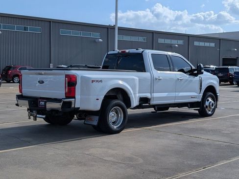 Used 2023 Ford F350 Lariat w/ Lariat Ultimate Package AWD/4WD image 7