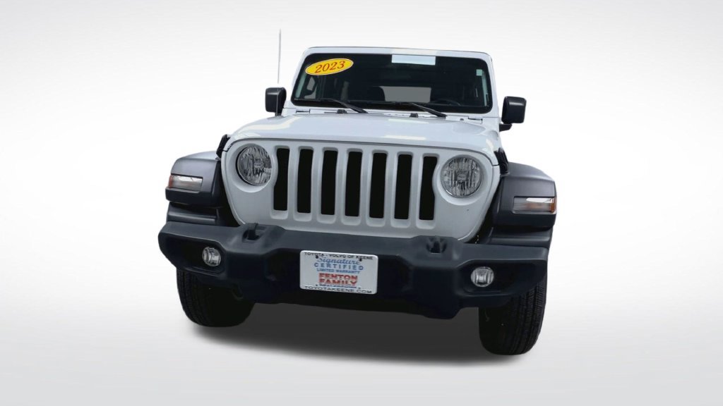 Used 2023 Jeep Wrangler Unlimited Sport AWD/4WD image 18
