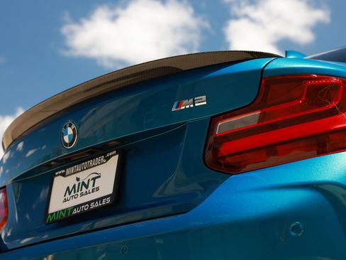 Used 2017 BMW M2 image 54