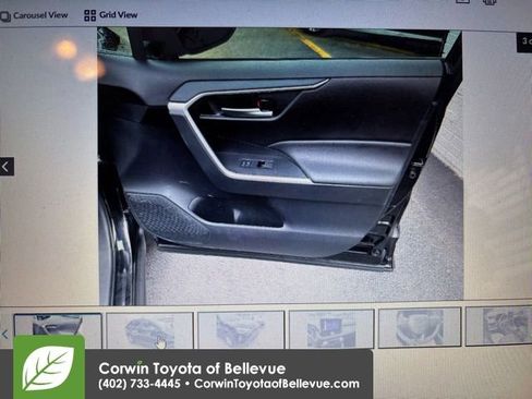 Used 2025 Toyota RAV4 XLE AWD/4WD image 3