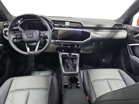 Used 2023 Audi Q3 2.0T Premium AWD/4WD image 9