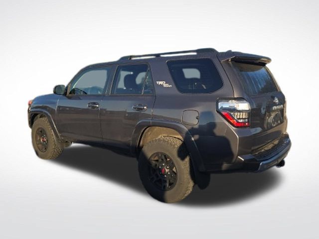 Used 2019 Toyota 4Runner TRD Off-Road AWD/4WD image 6
