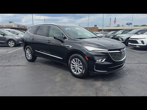 Used 2024 Buick Enclave Essence w/ LPO, Floor Liner Package AWD/4WD image 2