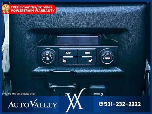 Used 2022 Chevrolet Traverse Premier w/ LPO, Floor Liner Package image 38