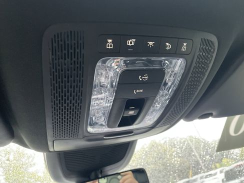 Certified 2020 Mercedes-Benz GLE 580 4MATIC image 37