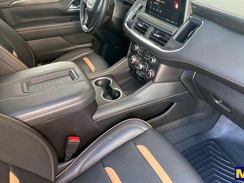 Used 2023 GMC Yukon XL AT4 w/ AT4 Premium Package AWD/4WD image 21