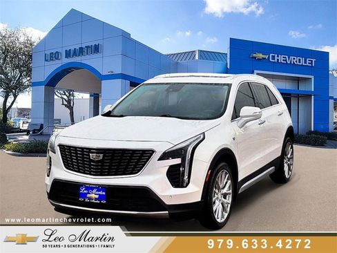 Used 2023 Cadillac XT4 Premium Luxury w/ Technology Package image 1