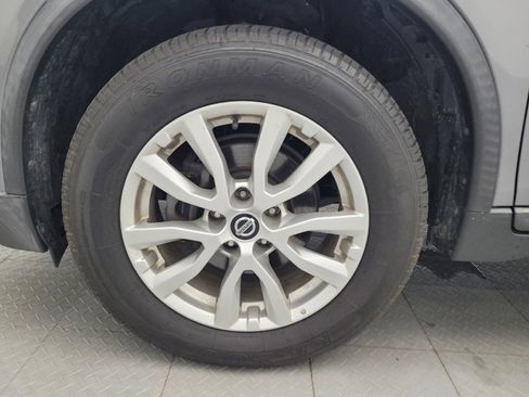 Used 2018 Nissan Rogue SV AWD/4WD image 31