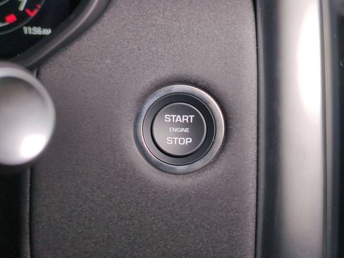 New 2026 Land Rover Discovery S AWD/4WD image 22