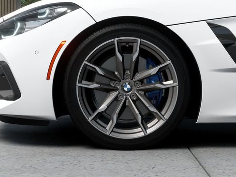 New 2026 BMW Z4 M40i w/ Premium Package RWD image 7