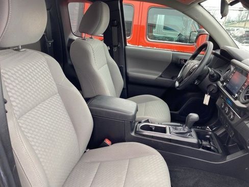 Used 2023 Toyota Tacoma SR image 44