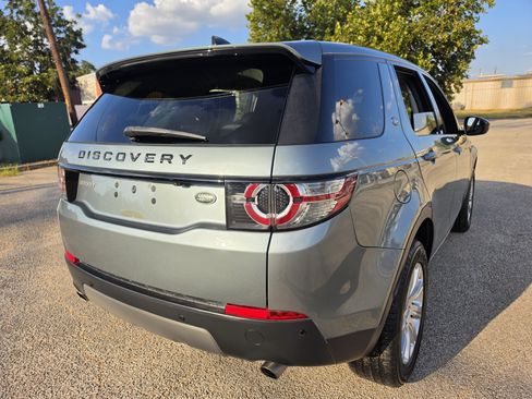 Used 2018 Land Rover Discovery Sport SE AWD/4WD image 7