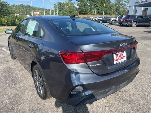 Used 2023 Kia Forte LXS w/ LXS Technology Package image 8