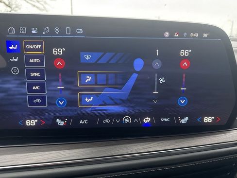 Certified 2025 Chevrolet Tahoe LT image 14