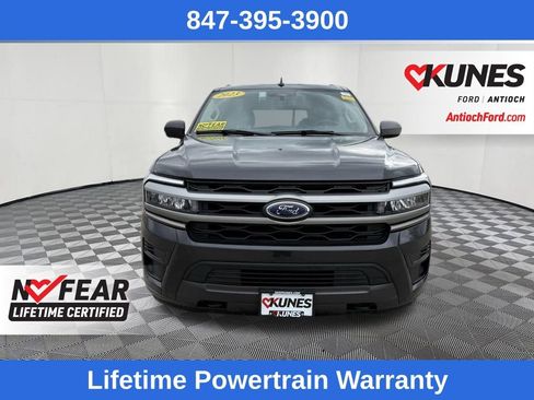 Used 2023 Ford Expedition XLT image 10