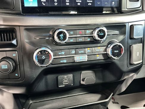Used 2025 Ford F150 XLT w/ Equipment Group 301A Standard AWD/4WD image 21