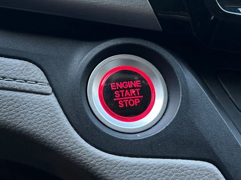Used 2018 Honda Odyssey EX-L image 23