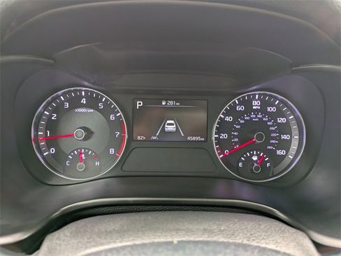 Used 2023 Kia Forte LXS w/ LXS Technology Package image 26